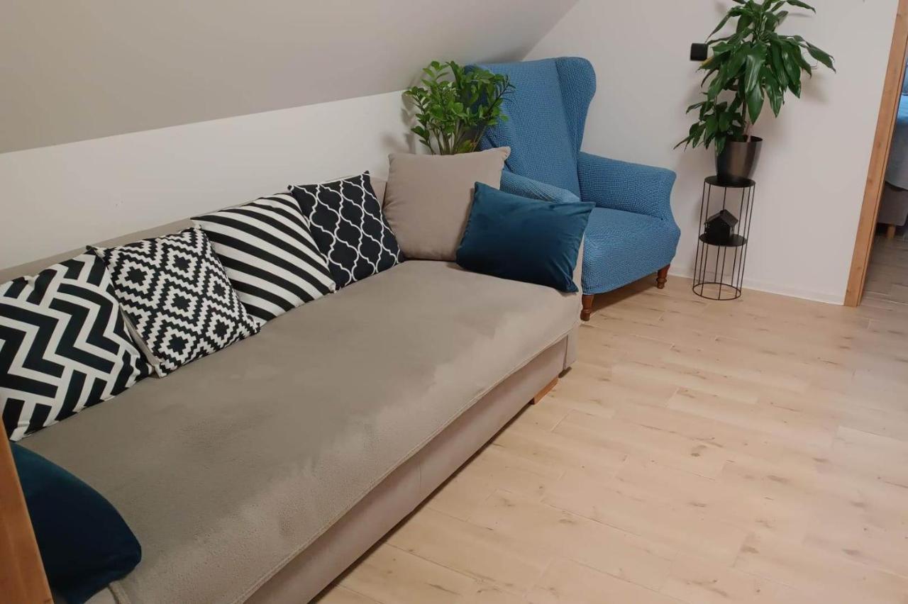 Apartmanovy Dum Na Kolonade Леднице Экстерьер фото